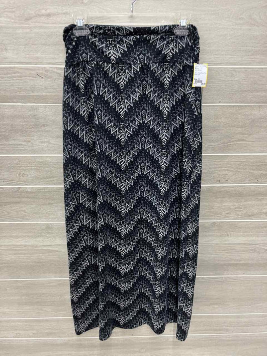 Maurices Black Womens Size 10 Skirt