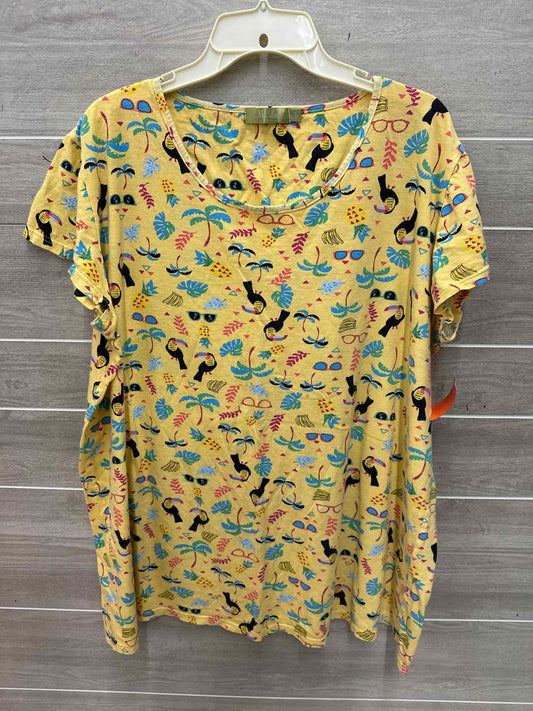 Size 16/18 Yellow Plus Shirt