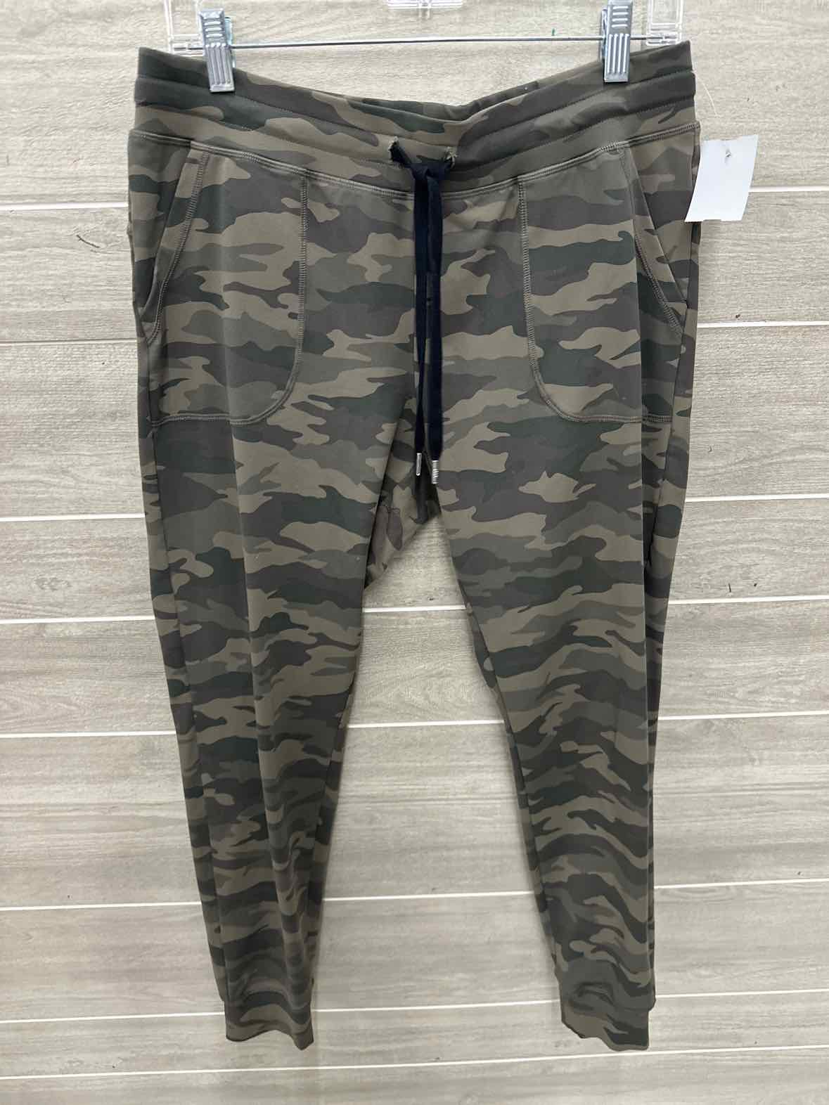 Zyia Size L Olive Womens Pants