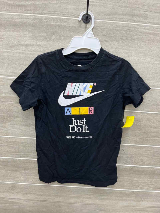 Nike Boys Size 10/12 Shirt
