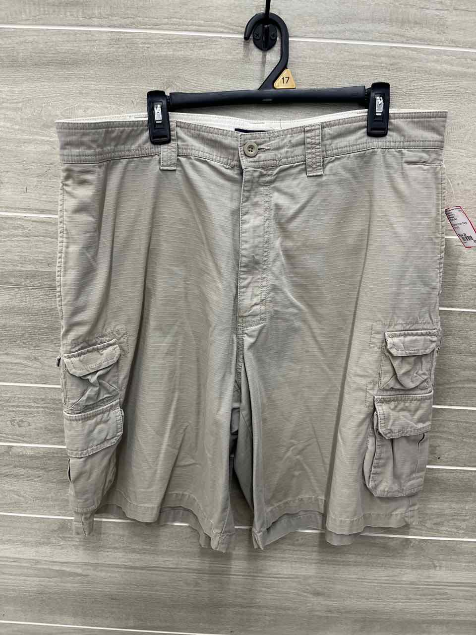 Sonoma Size 38 Men Mens Shorts