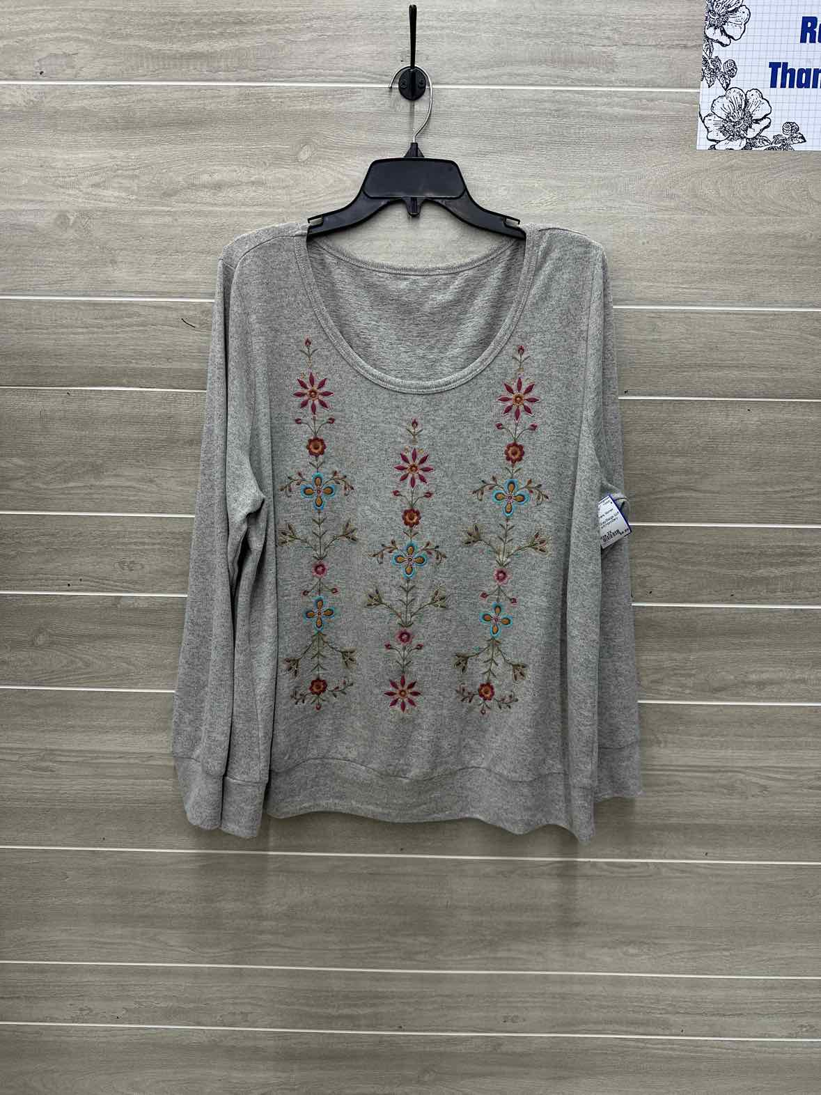 Size 2X Gray Womens Shirt