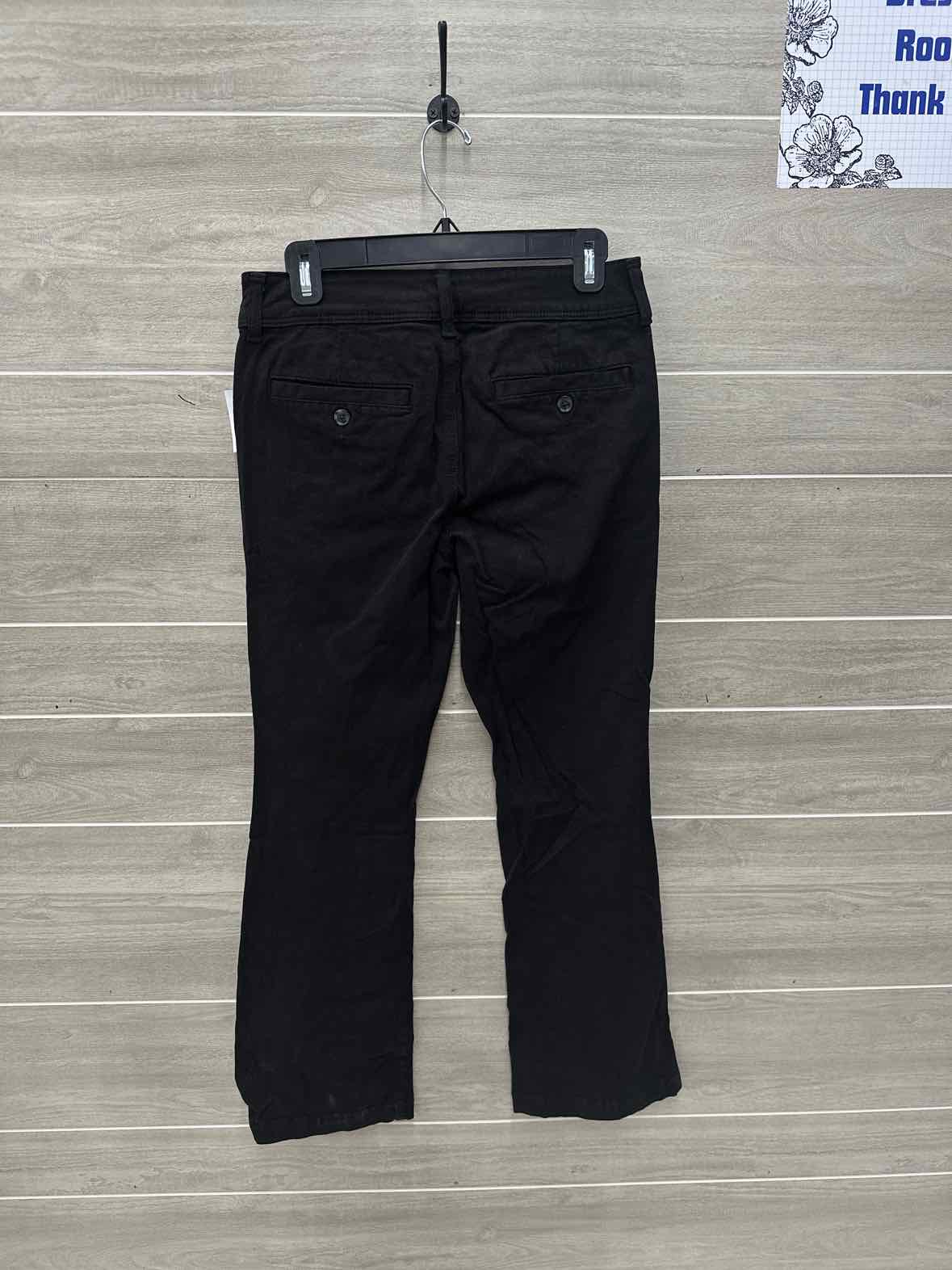 American Eagle Size 8 Short Black Womens Pants