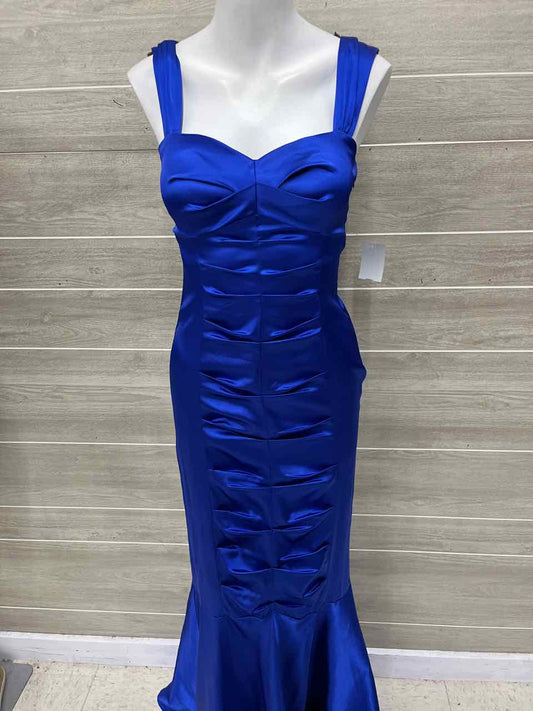 Size 2 Blue Womens Gown/Evening Wear