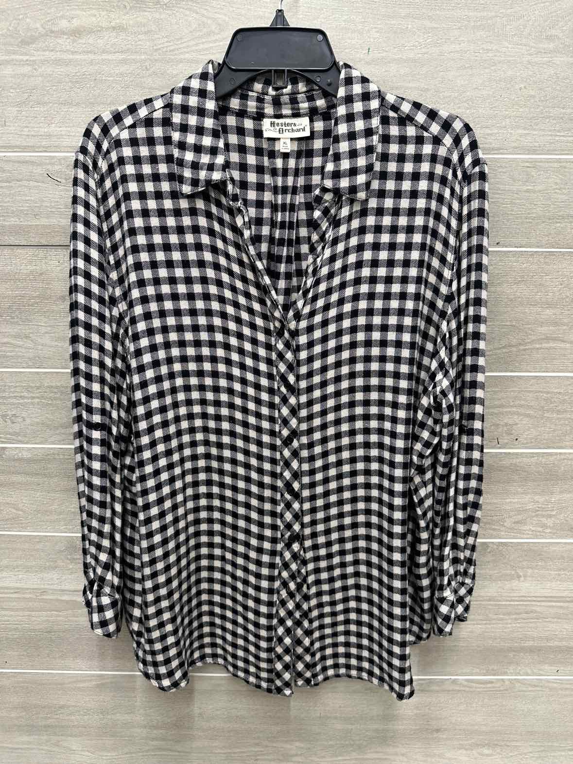 Hester & Orchard Size XL Black Womens Shirt