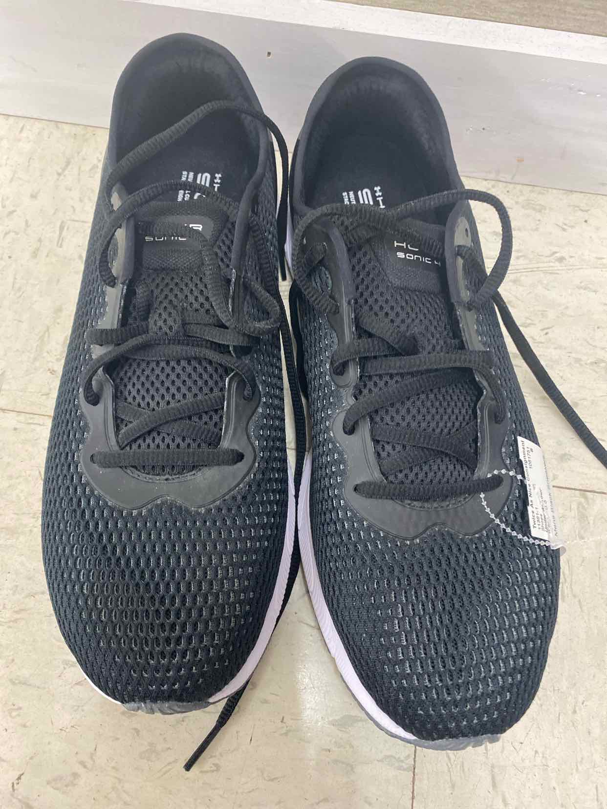 Under Armour 10.5 Shoes