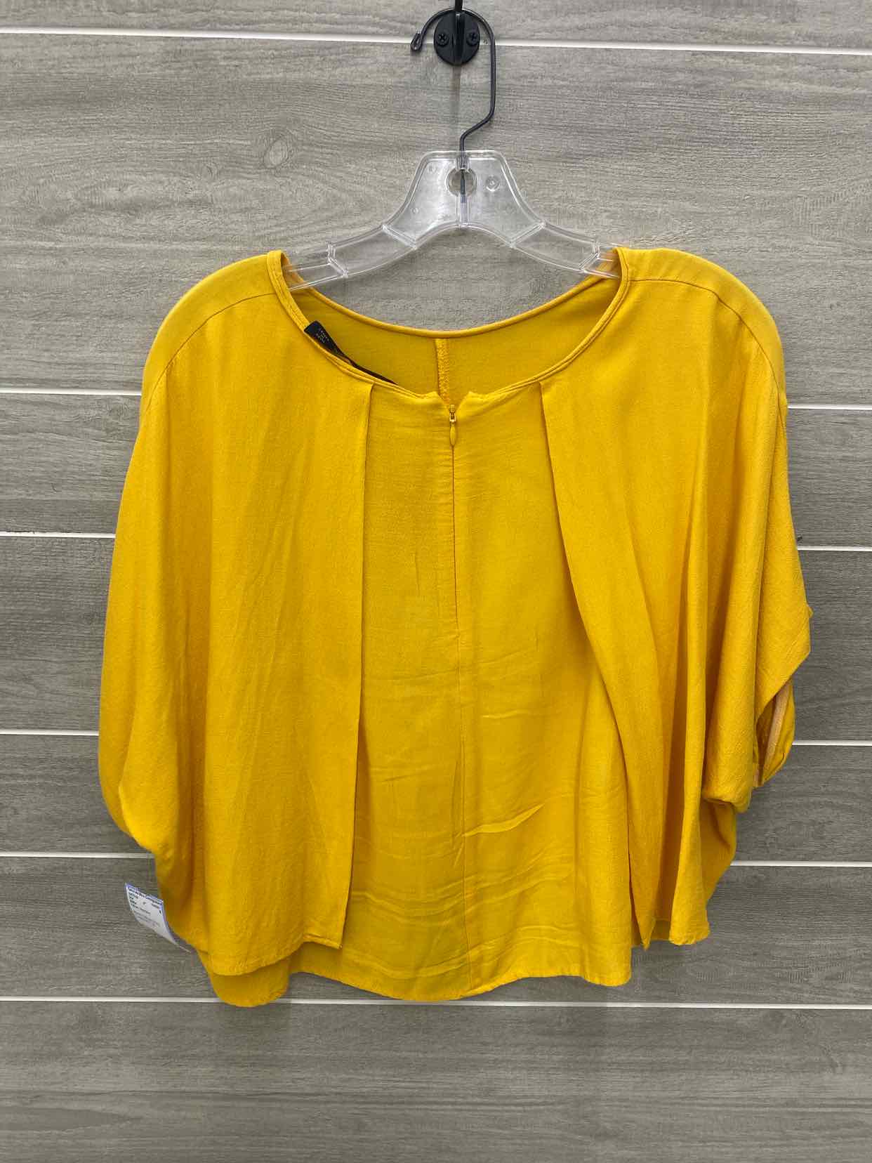 ZARA Yellow Womens Size M Shirt