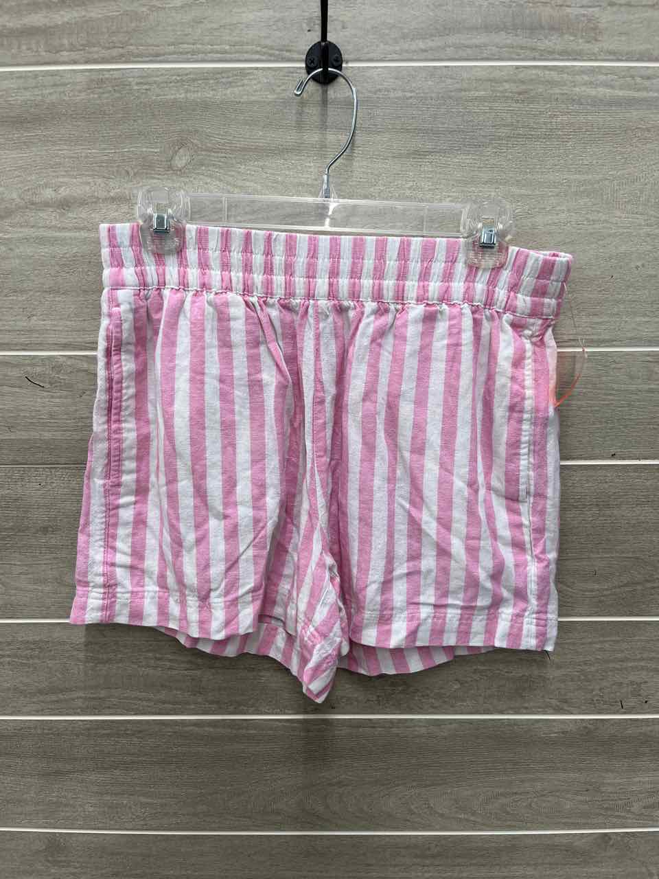 Old Navy Size 6 Pink Womens Shorts