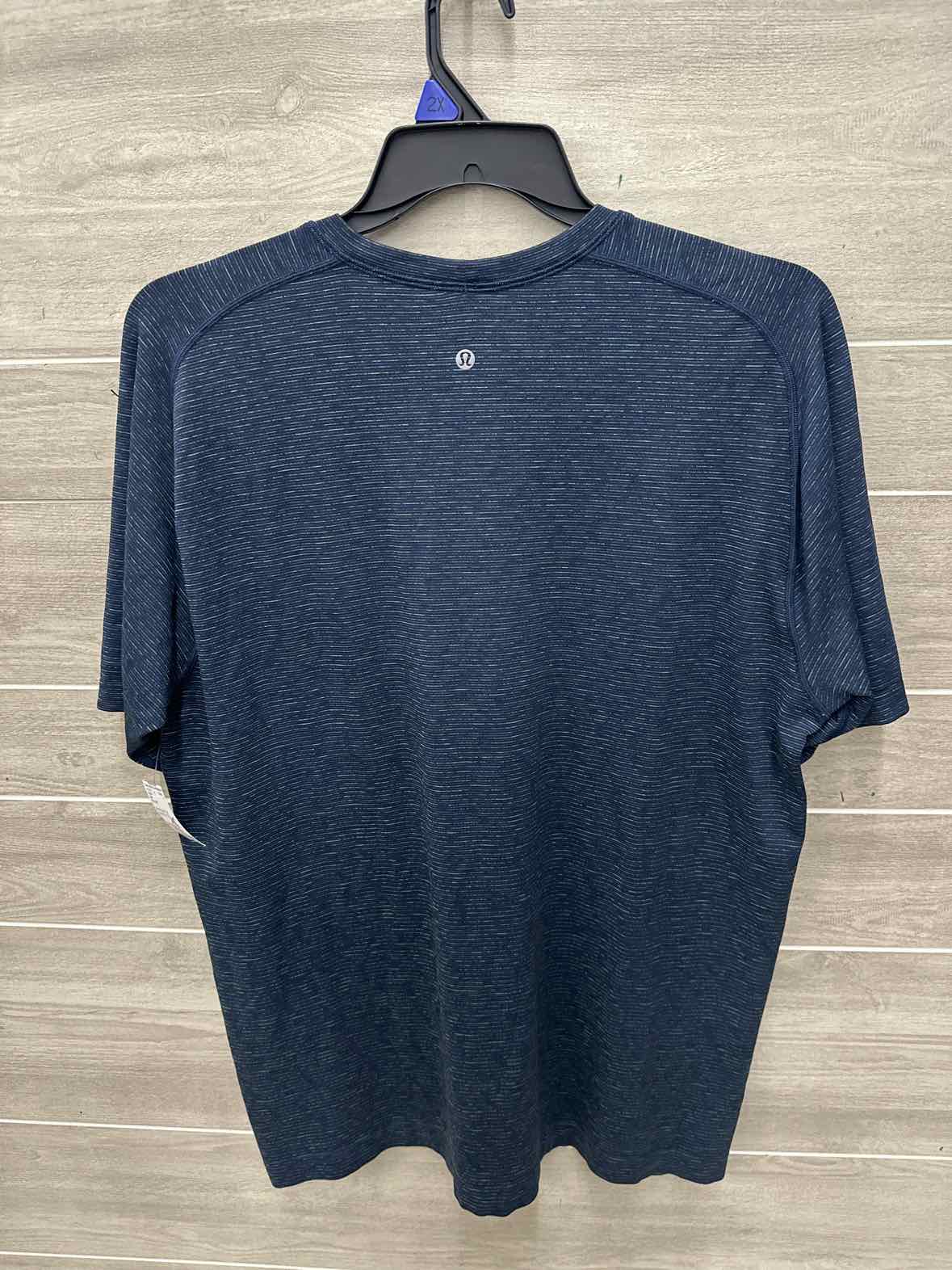 Lululemon Size XXL Men Mens Shirt