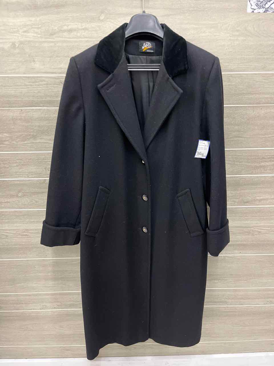 Size M Black Womens Jacket (Outdoor)