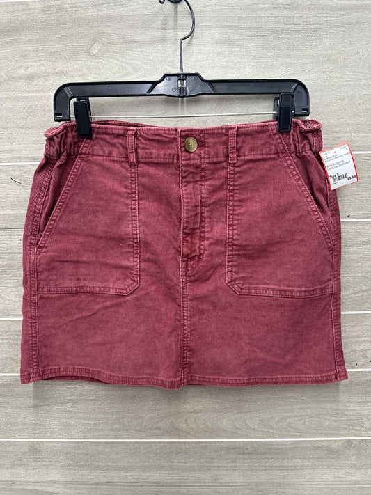 American Eagle Size 8 Burgundy Womens Skirt