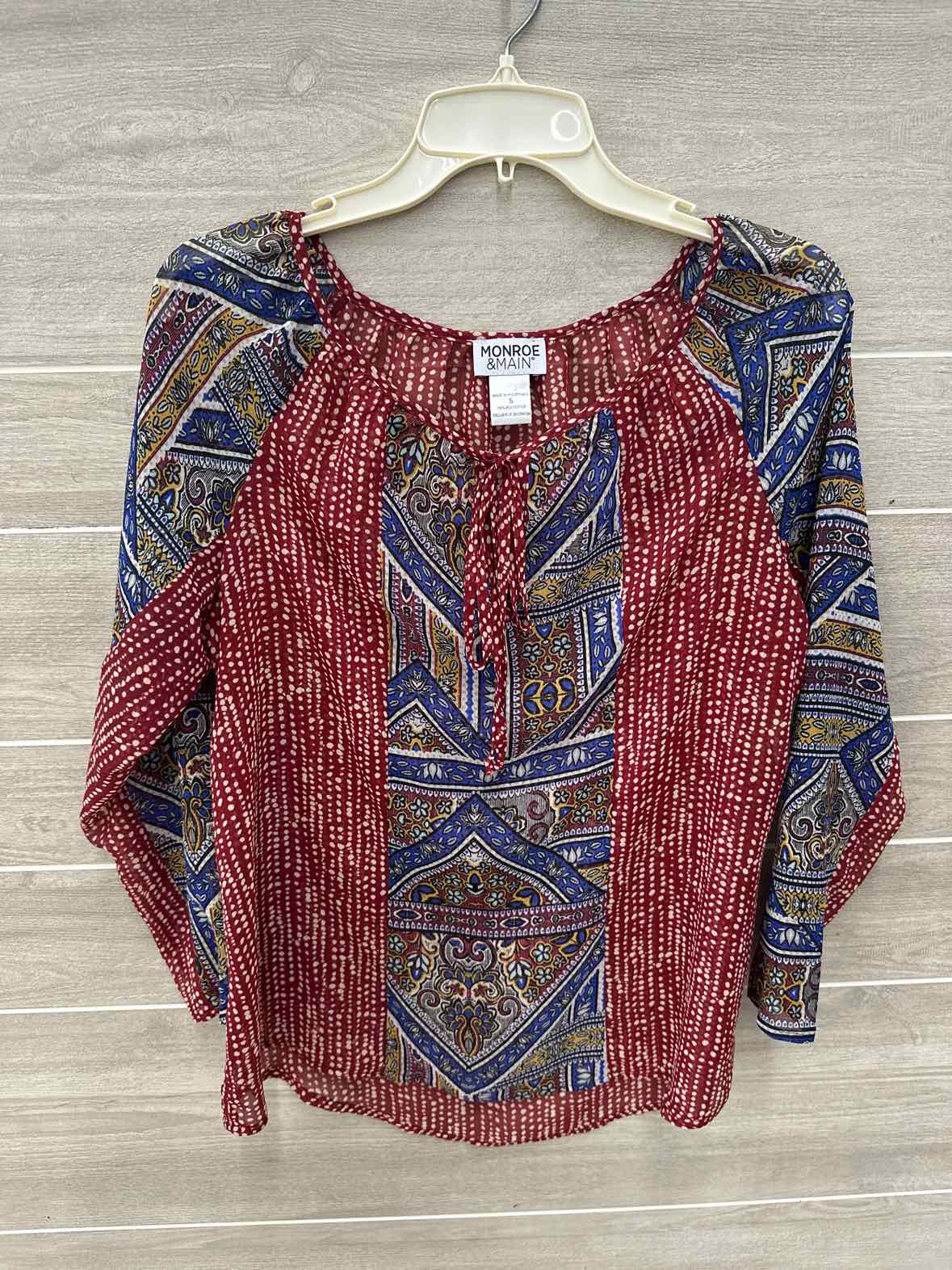 Monroe & Main Multi-Color Womens Size Small Shirt