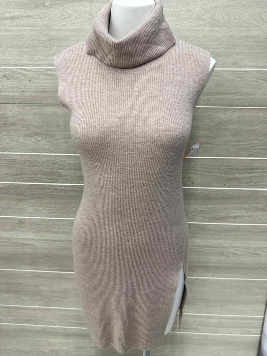 BCBG Maxazria Size 4/6 Tan Womens Dress