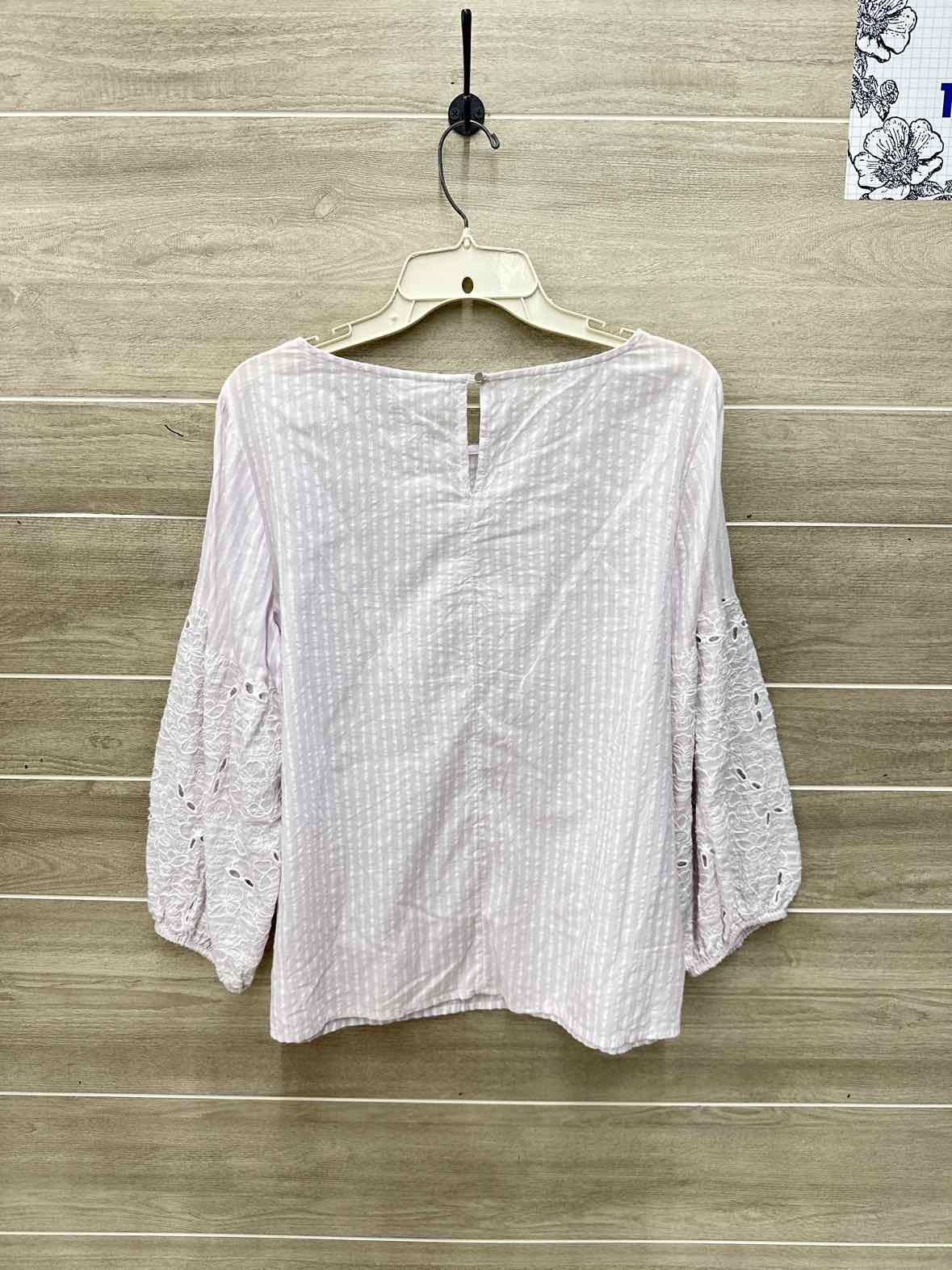 Liz Claiborne Size M/L Lavender Womens Shirt