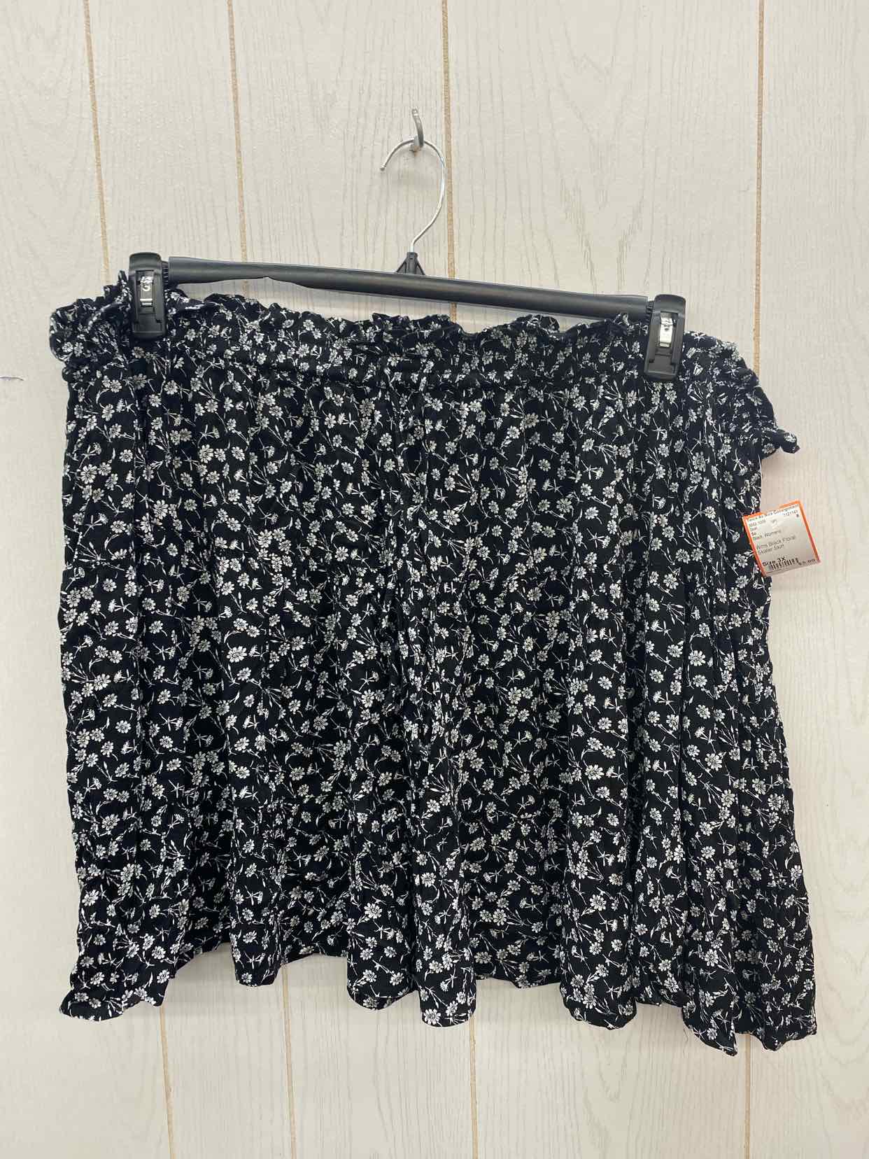 So Black Womens Size 3X Skirt