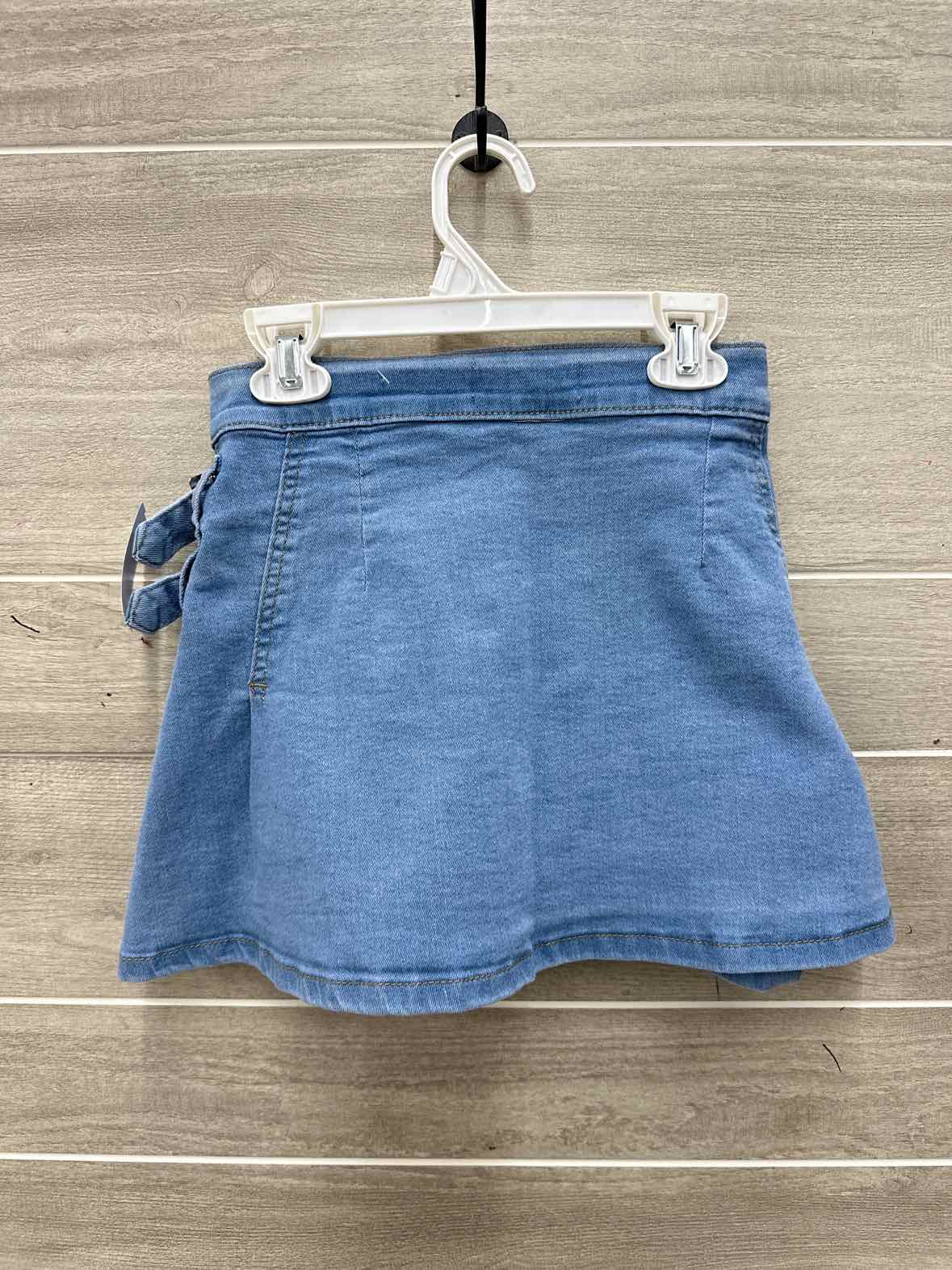 Girls Size 8 Skirt