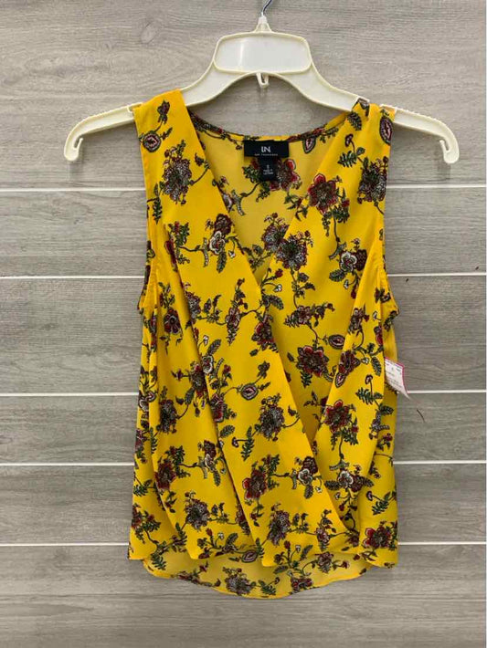 Yellow Womens Size Small Shirt