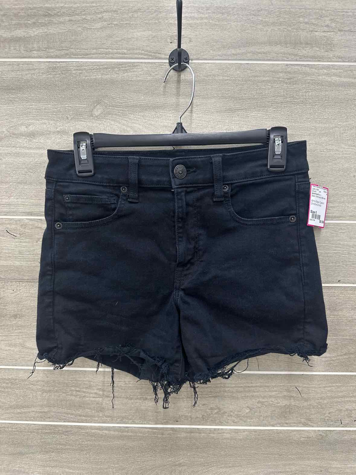 American Eagle Size 6 Black Womens Shorts
