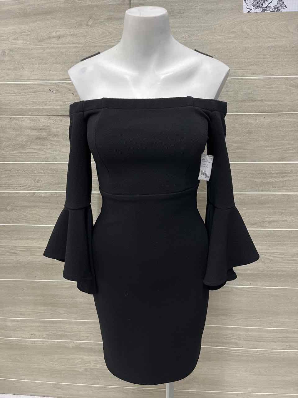 Tease Me Size 4/6 Black Womens Dress