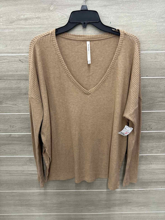 Babaton Size 2X Tan Plus Shirt