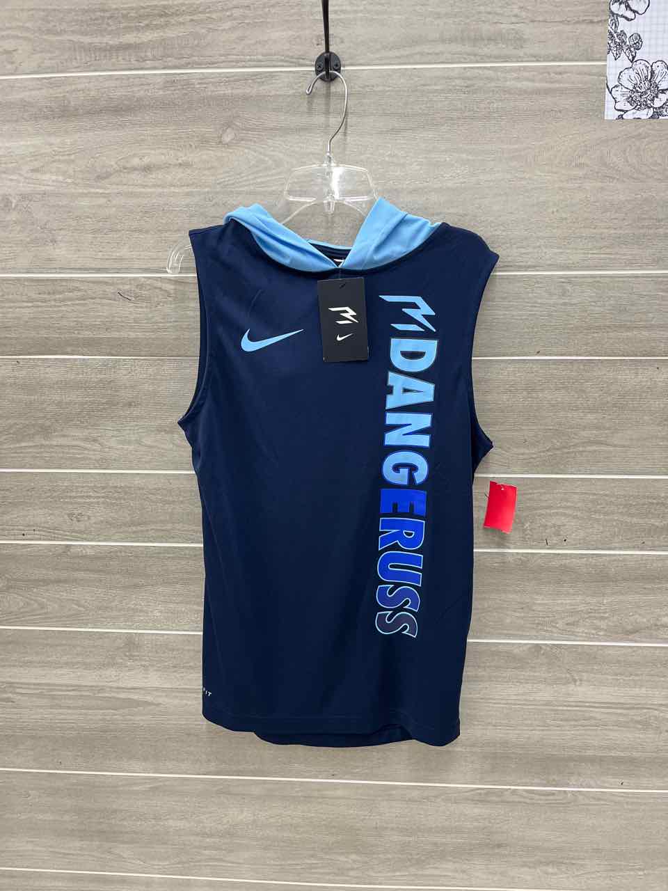 Nike Boys Size 12/14 Shirt