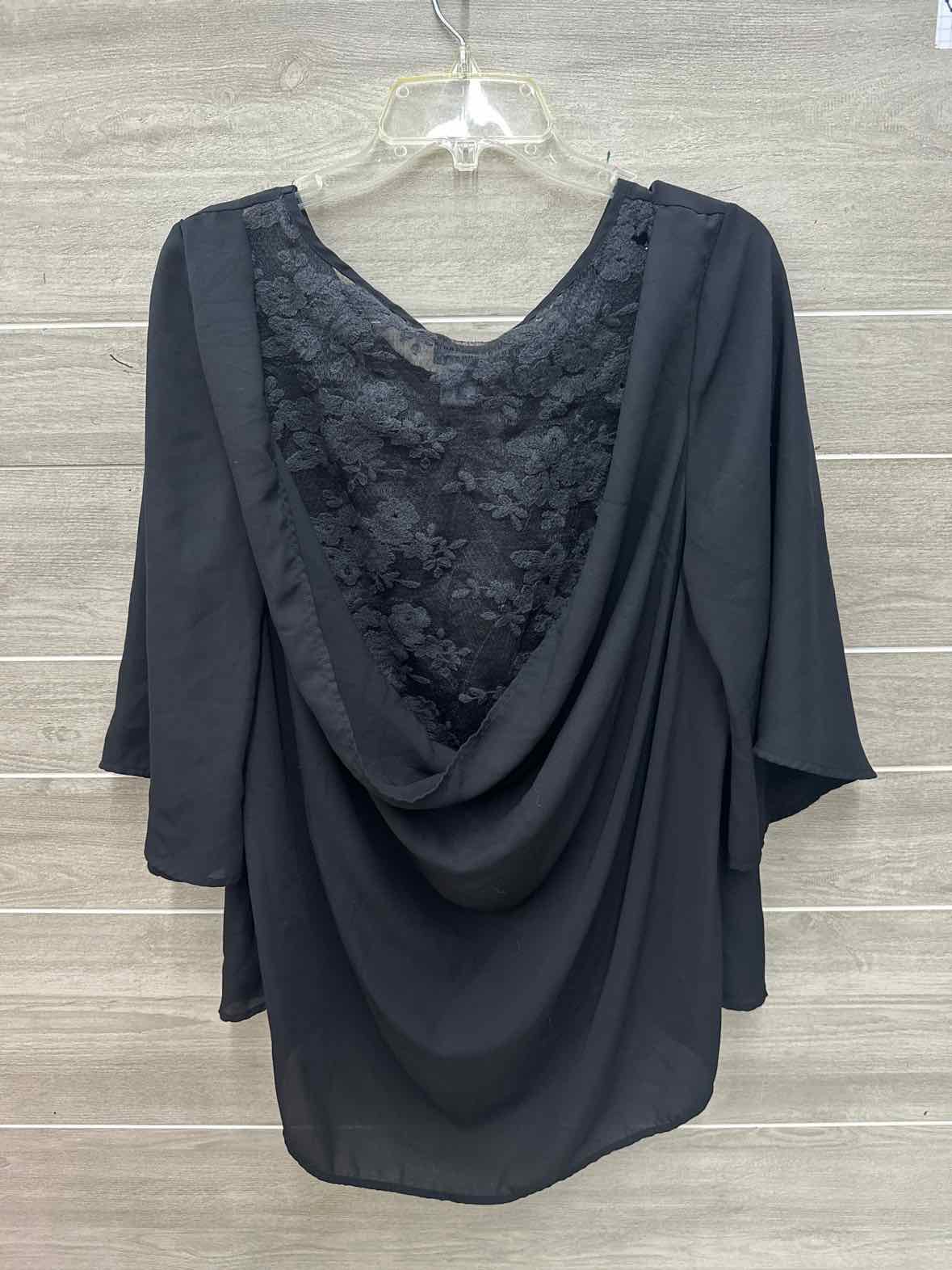 Torrid Size 1X Black Plus Shirt