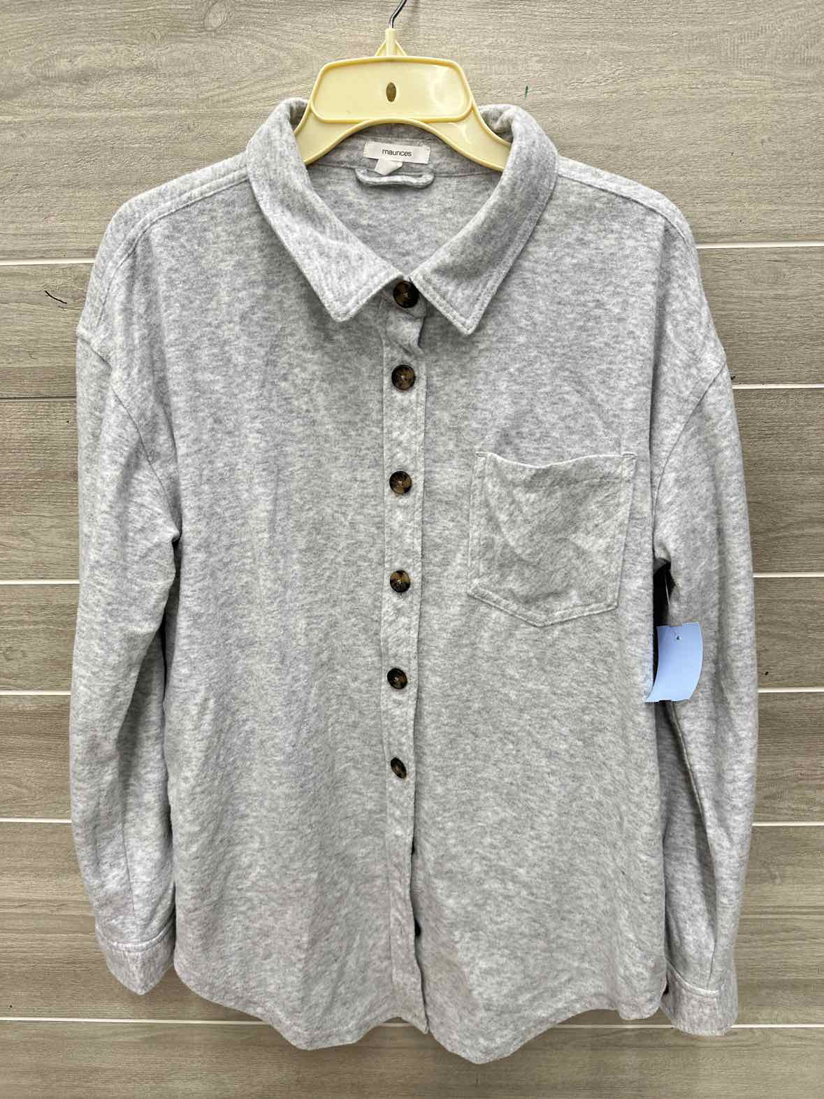 Maurices Size M Gray Womens Shirt