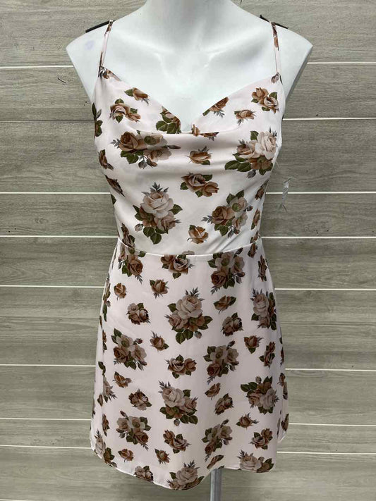 Sunday Best Size 4/6 Pink Womens Dress