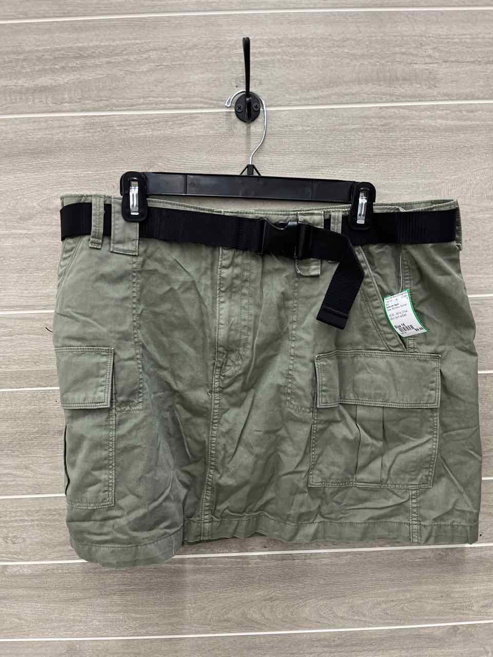 American Eagle Size 16 Olive Womens Skirt