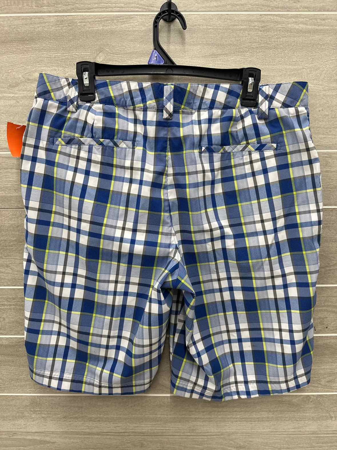 PUMA Size 36 Men Mens Shorts