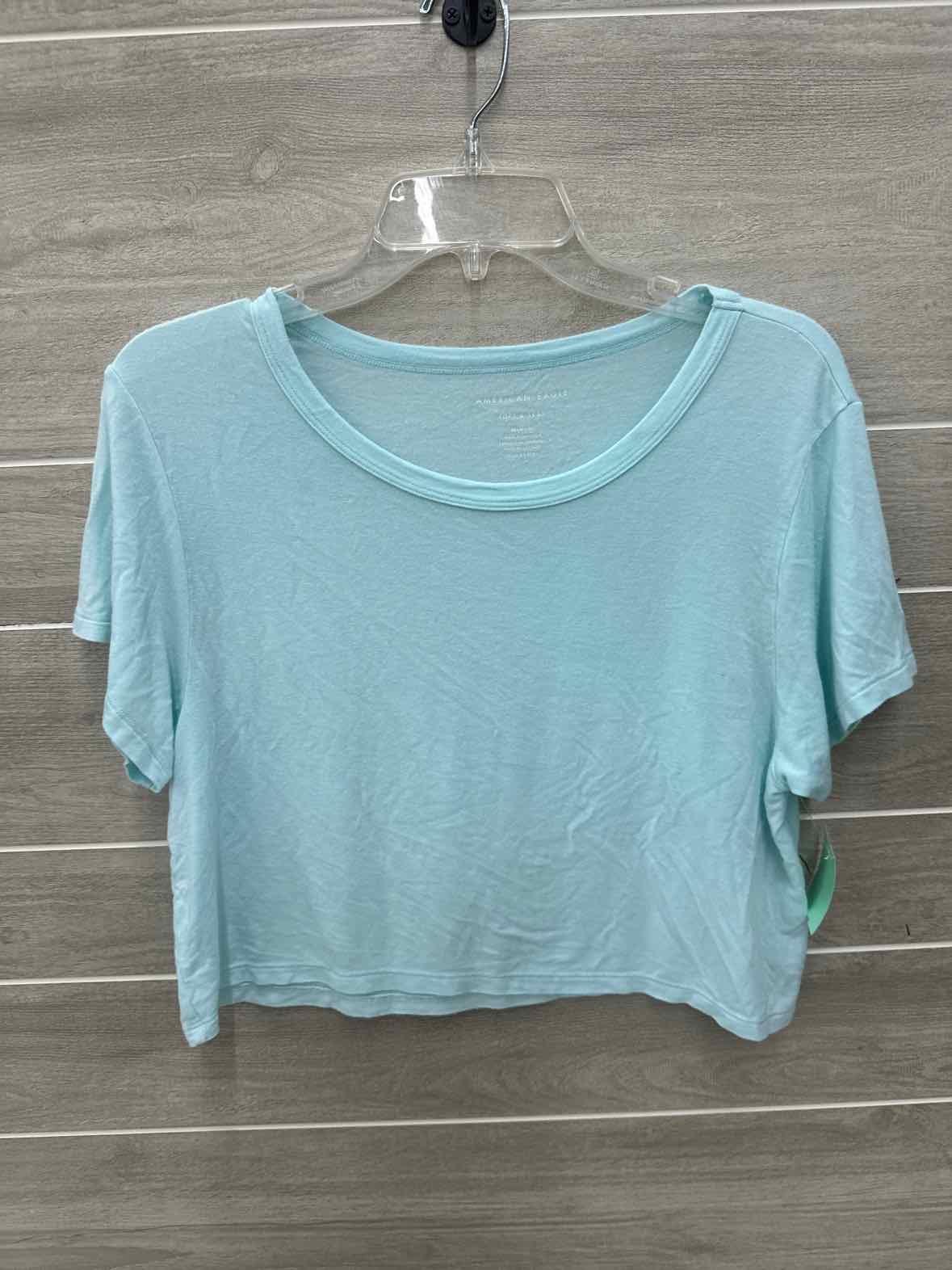 American Eagle Green Junior Size M Shirt