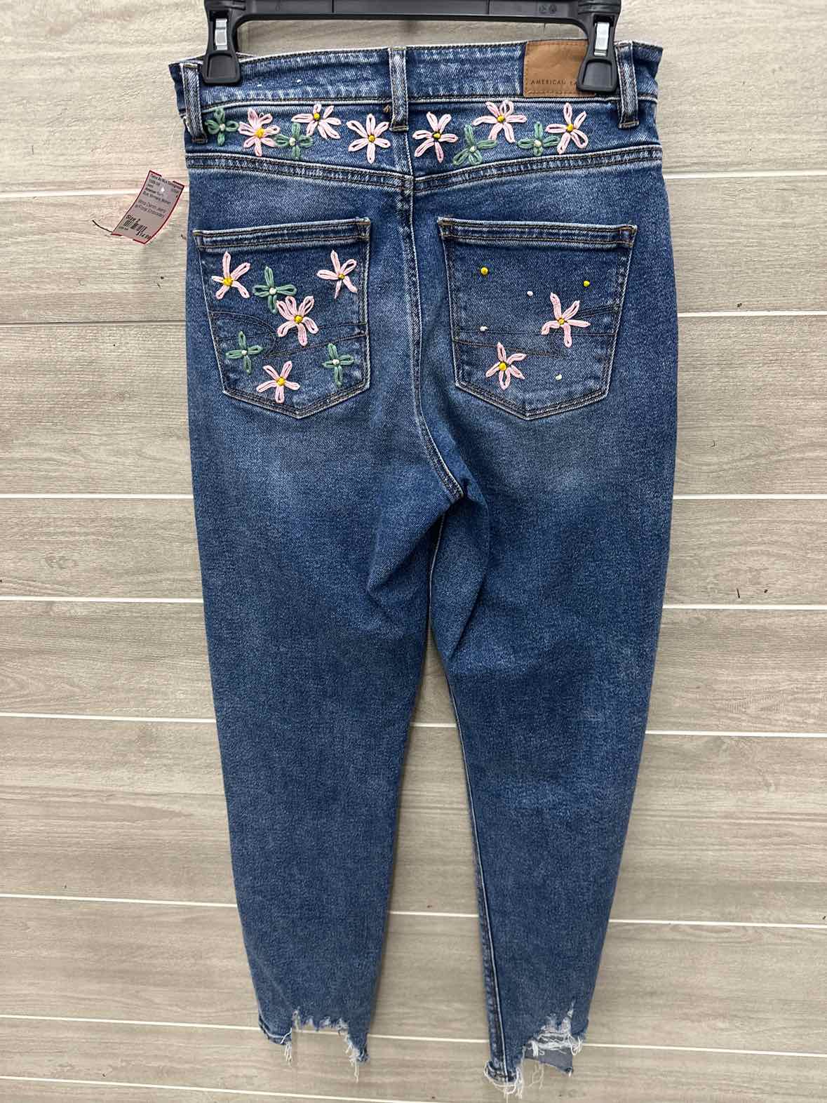 American Eagle Size 2 Blue Womens Jeans
