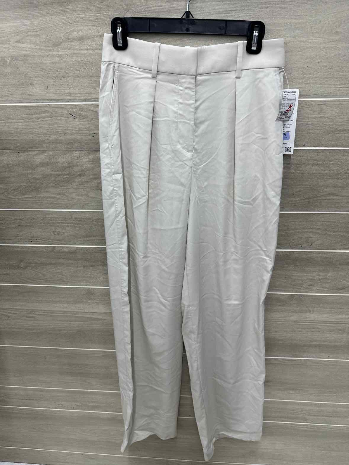 Lululemon Size 4 Long Cream Womens Pants