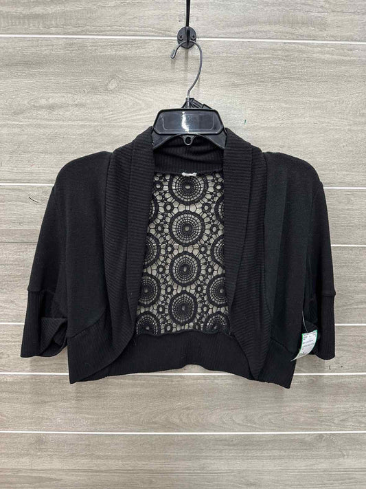 Size M Black Junior Shirt