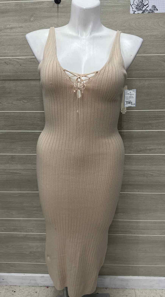 Love Stitch Size 8/10 Tan Womens Dress
