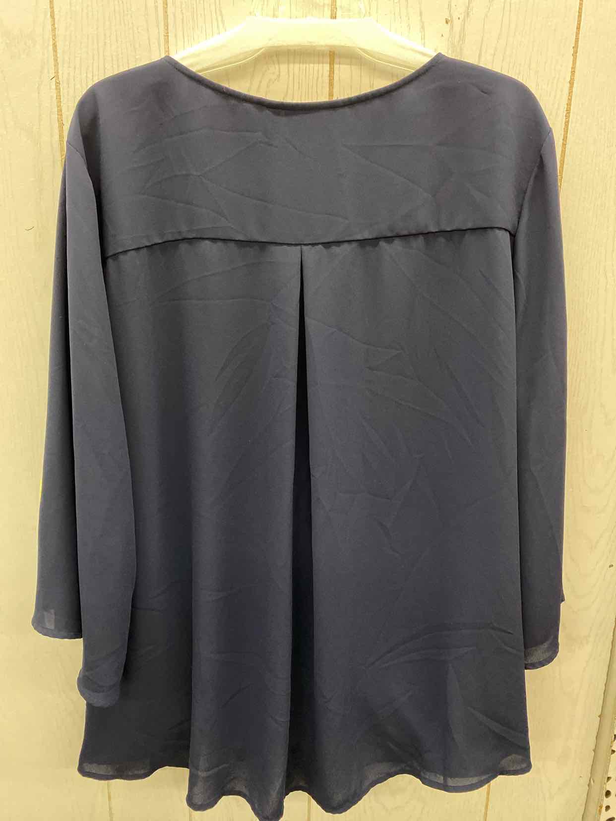 EVRI Navy Womens Size 3X Shirt