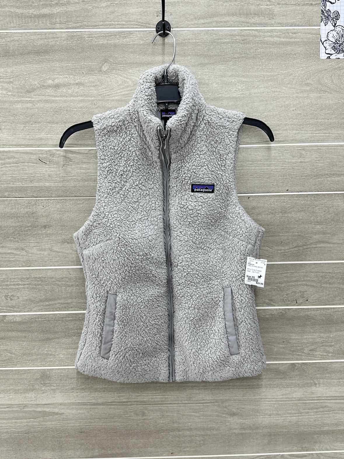 Patagonia Size XS Gray Womens Vest