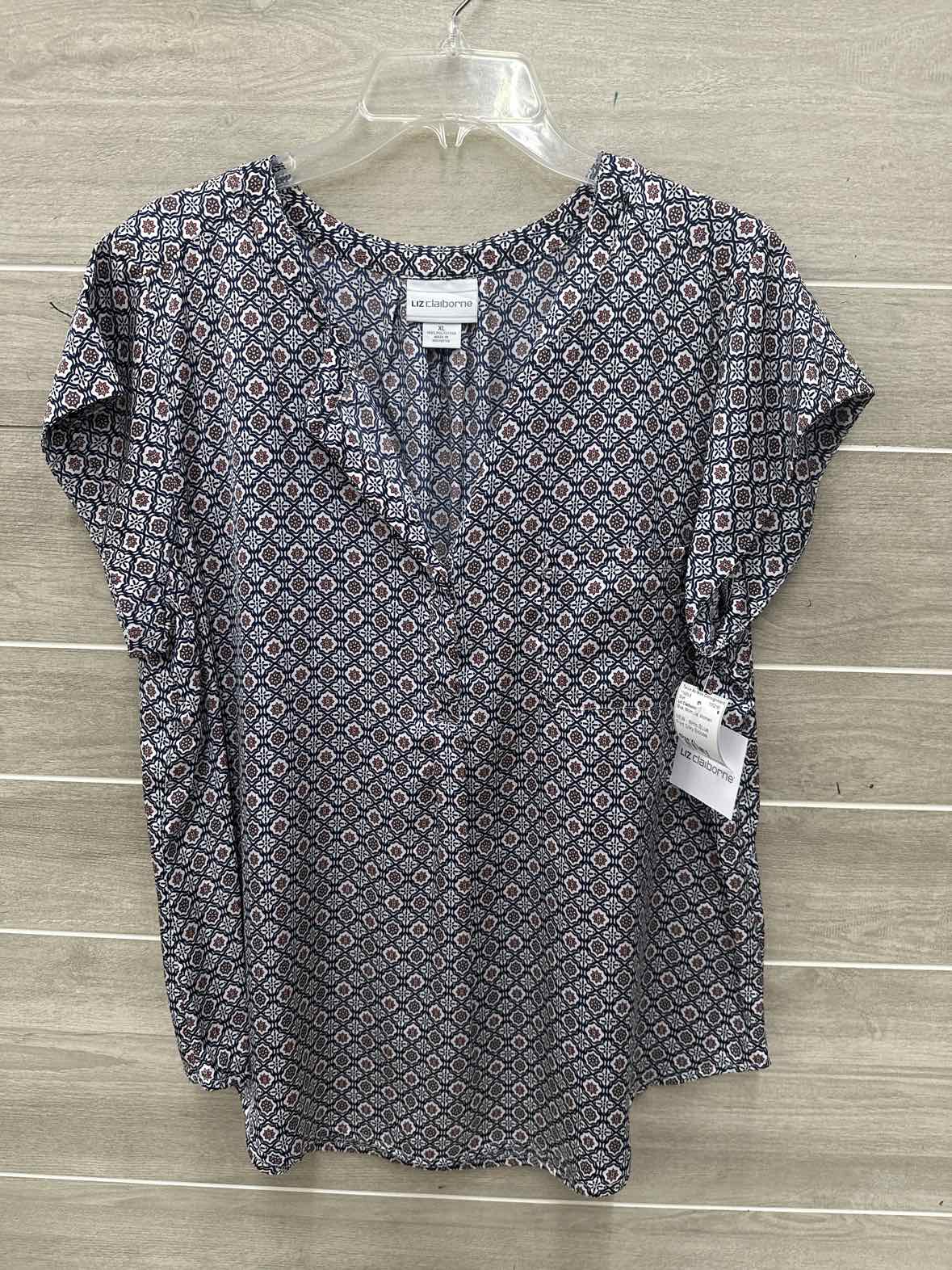 Liz Claiborne Size XL Blue Womens Shirt
