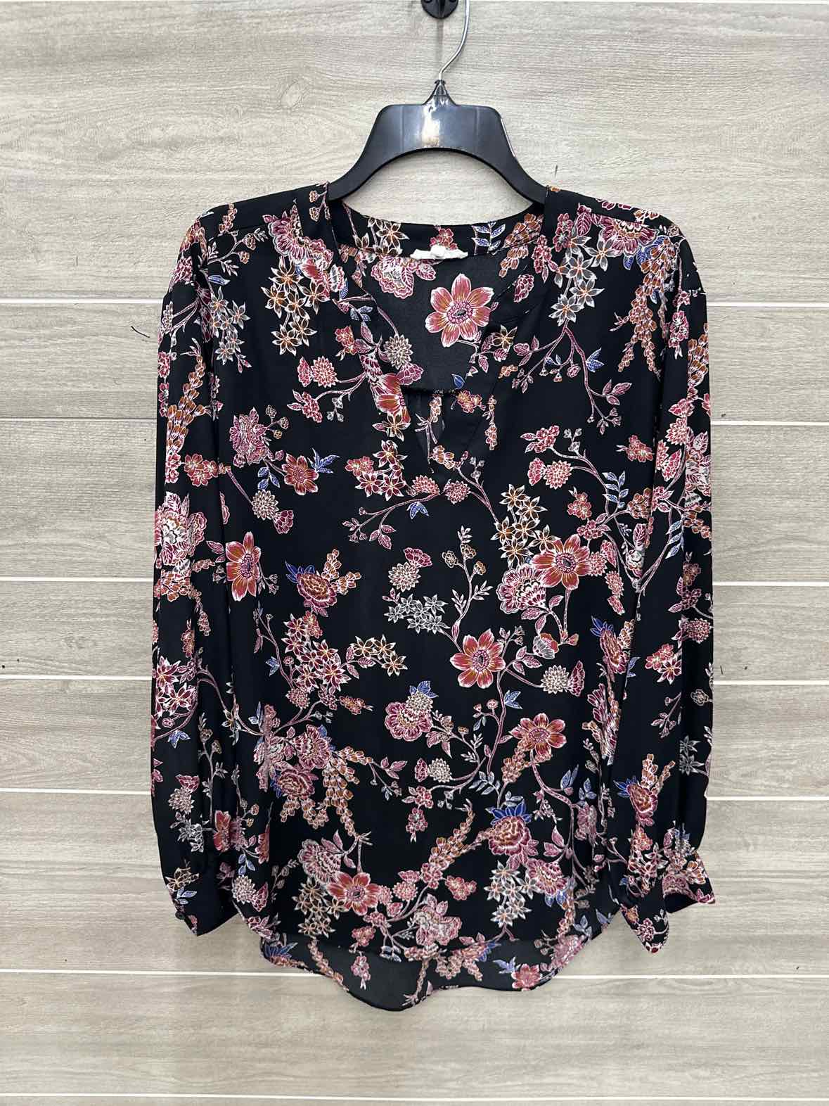 Maurices Size L Black Womens Shirt