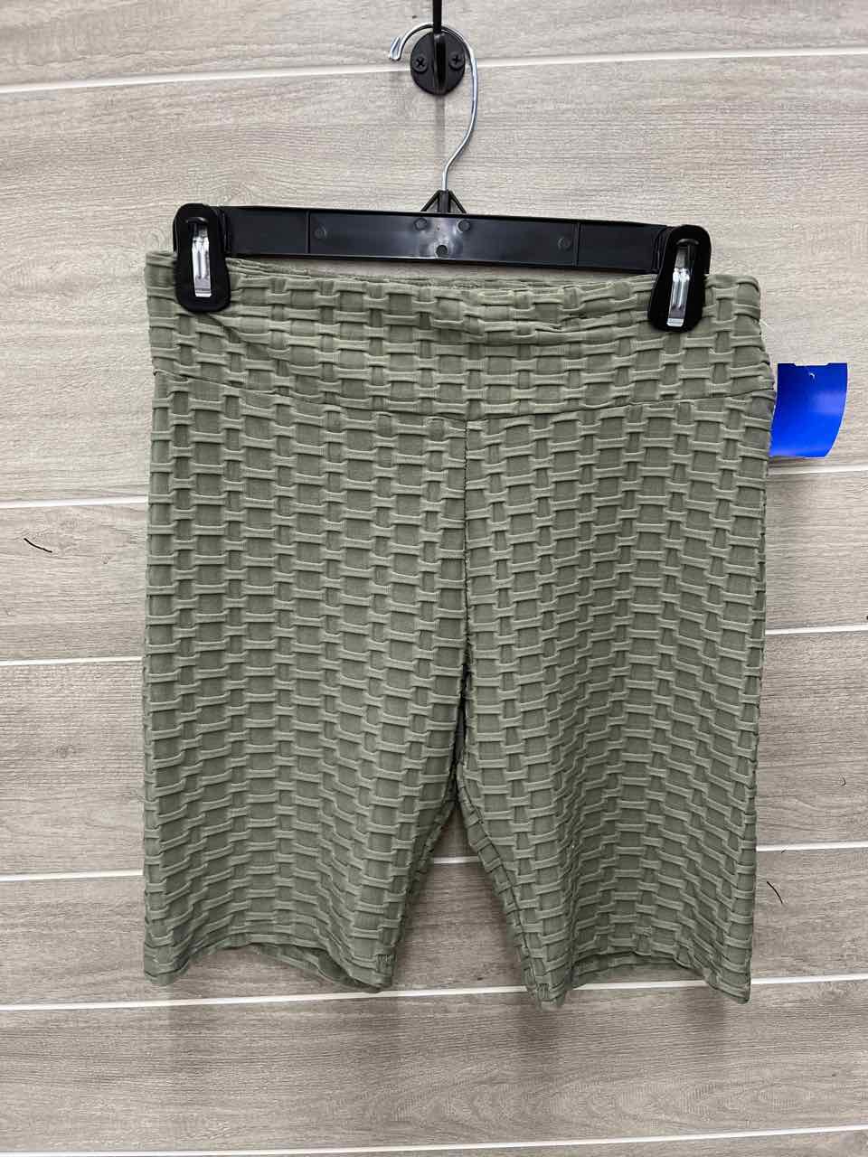 Size M Olive Womens Shorts