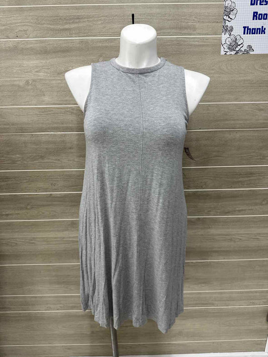 Time & Tru Gray Womens Size 12/14 Dress