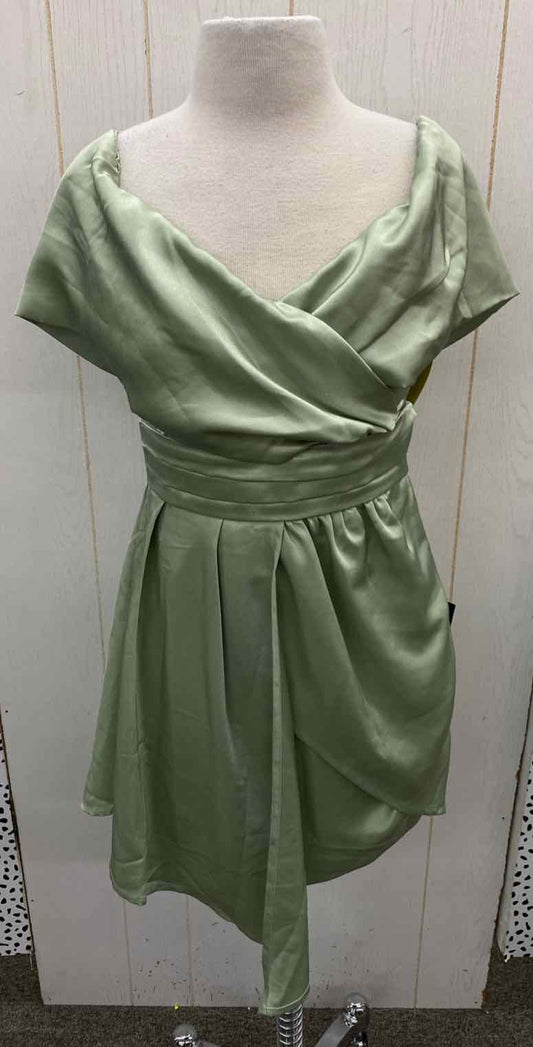 LULU'S Green Womens Size 4/6 Dress