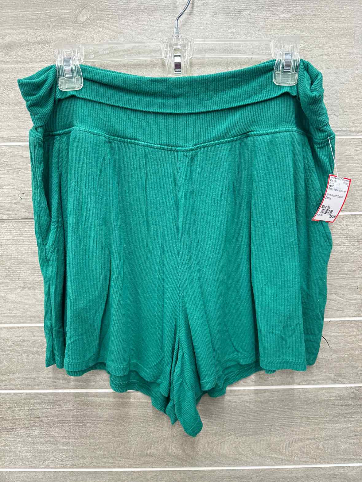 AERIE Size XL Green Womens Shorts
