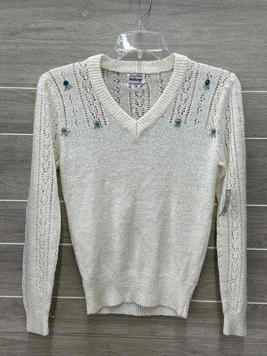 Cream Womens Size Small Sweater