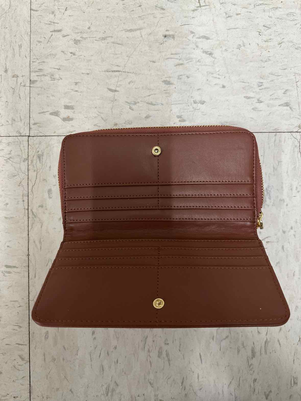 Ellen Tracy Wallet