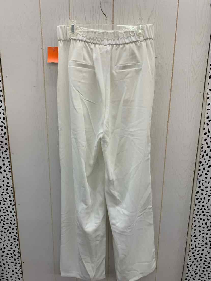 White Womens Size 6/8 Pants