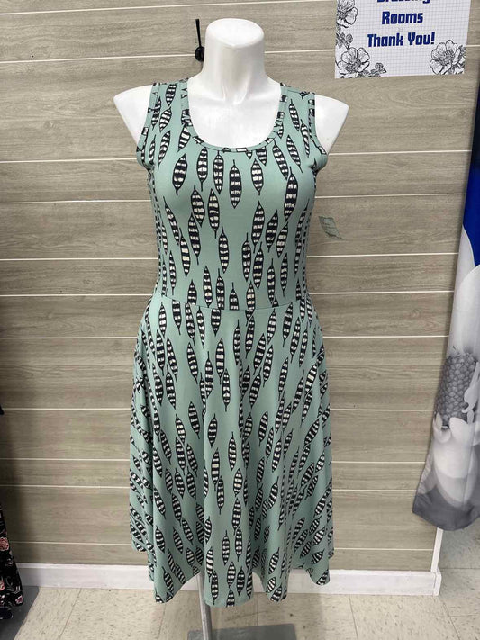 Lularoe Green Womens Size 12 Dress