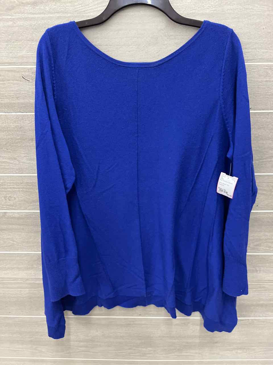 LOGO Size L/XL Blue Womens Shirt
