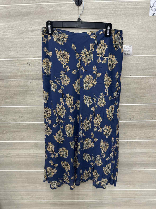 Eddie Bauer Size 12P Blue Womens Skirt