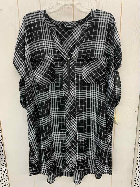 Torrid Black Womens Size 4X Shirt